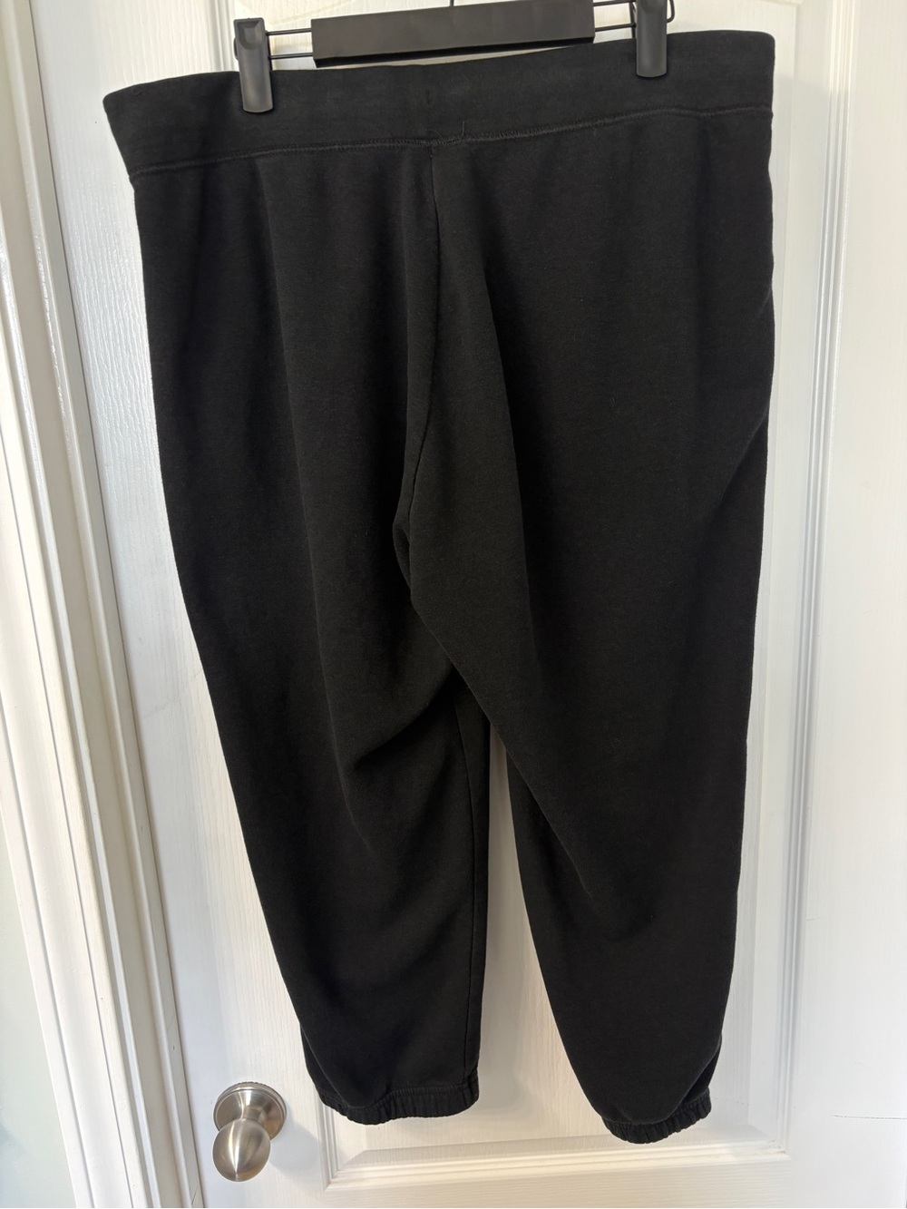 Women's Nike Black Capri Jogger Sweatpants Size XL - Picture 4 of 5